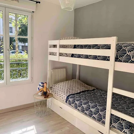 Disneyland 10 Minutes Paris 35 Minutes Apartment