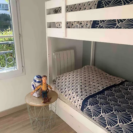 Apartment Disneyland 10 Minutes Paris 35 Minutes *